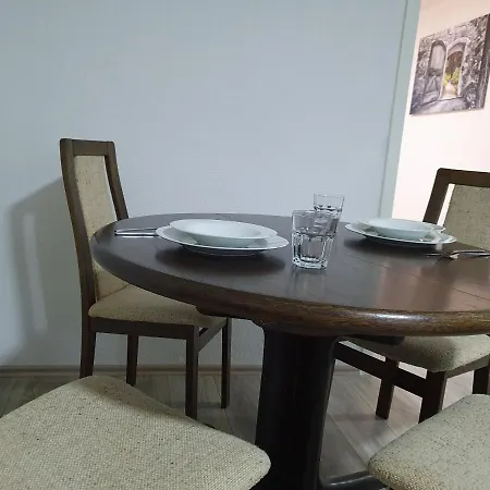 Flora Business Mit Balkon *