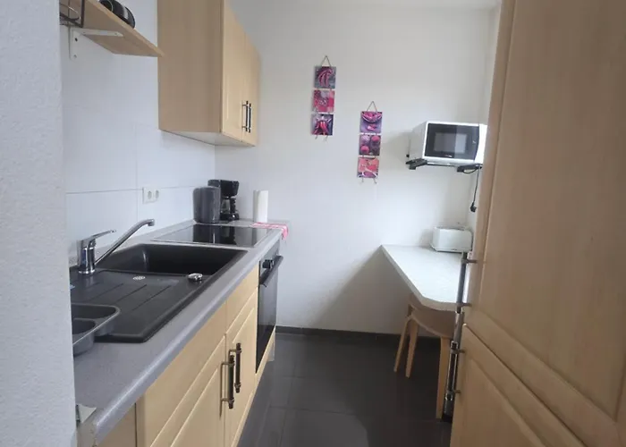 Flora Business Mit Balkon Duisburg