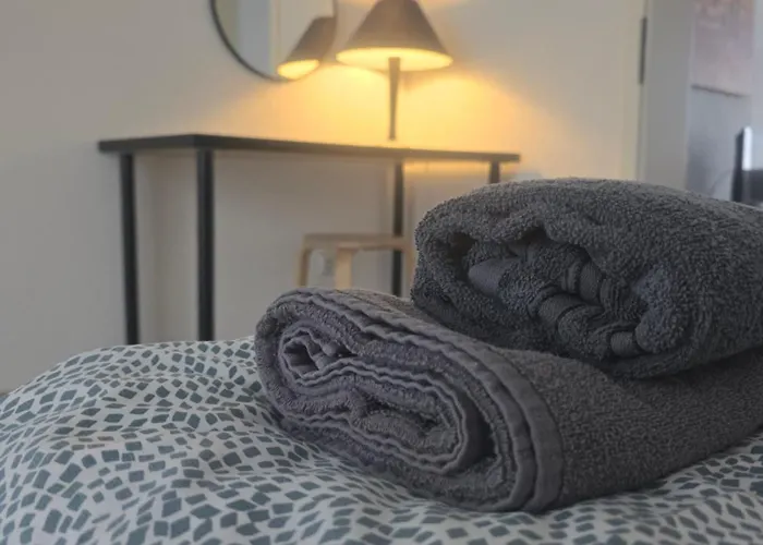 Apartment Flora Business Mit Balkon